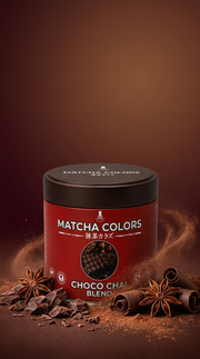 Póster vertical de Choco Chai Blend de Matcha Colors con virutas de chocolate, anís estrellado y polvo de cacao - campaña IA